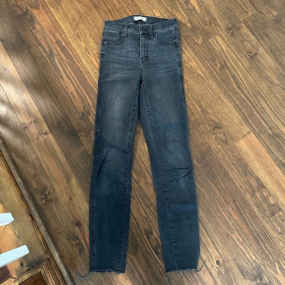 Madewell Skinny Jeans - Picture 3 of 4